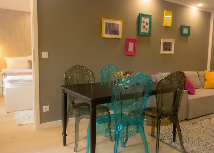 Trendy & Luxury In L Jos15 *